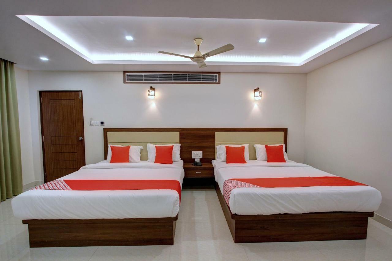 Hotel Ambika International Byndoor Bainduru Dış mekan fotoğraf