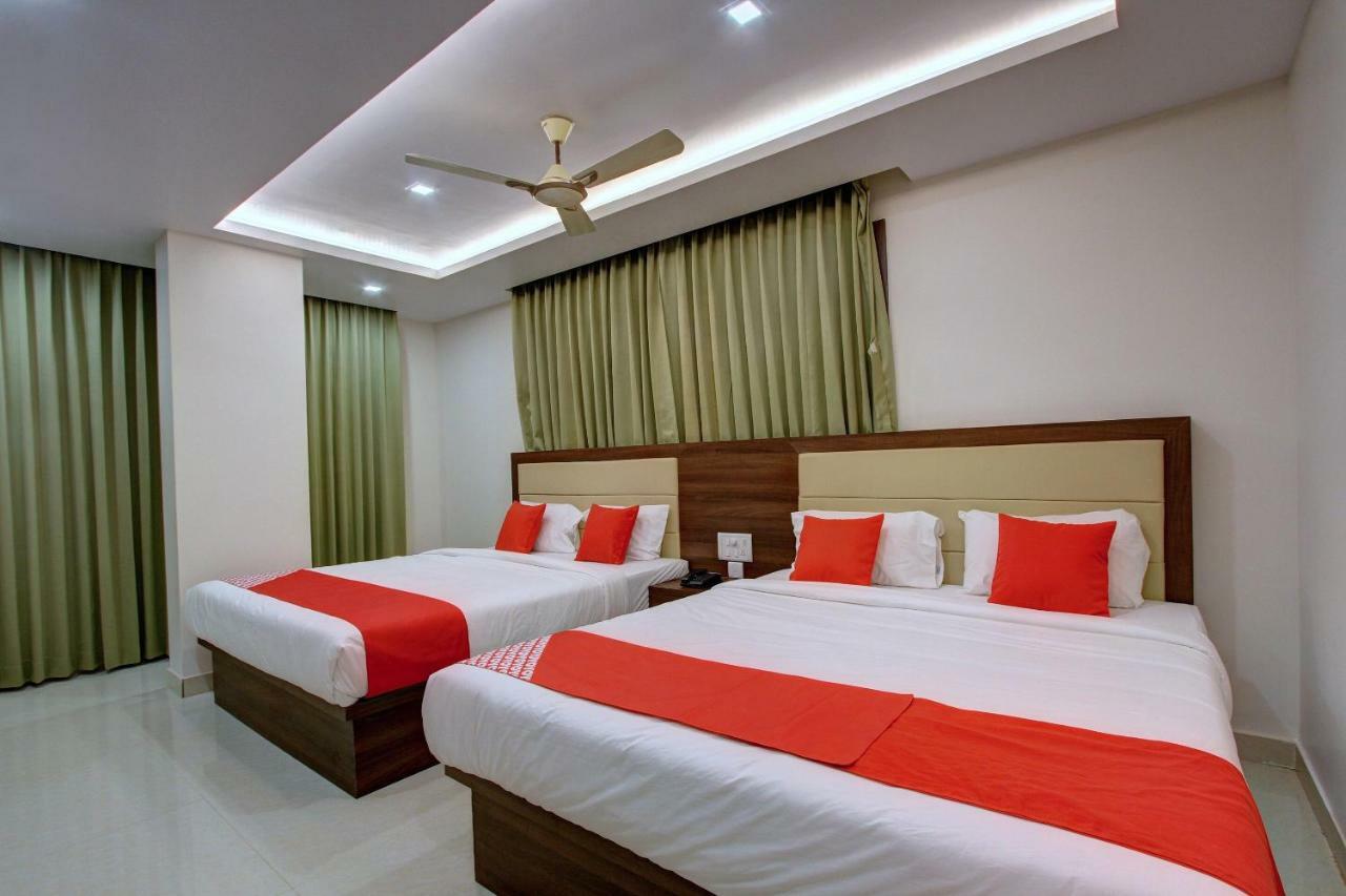 Hotel Ambika International Byndoor Bainduru Dış mekan fotoğraf