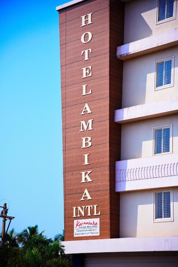Hotel Ambika International Byndoor Bainduru Dış mekan fotoğraf